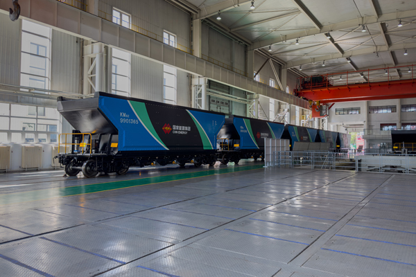 碳纖維複合鐵路